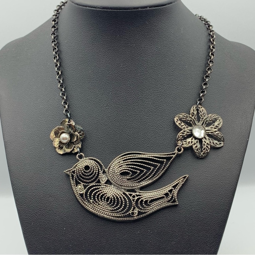 Fashion jewelry bird and flower gunmetal color